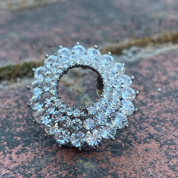 Diamond Style Earrings - Picture 6 of 9